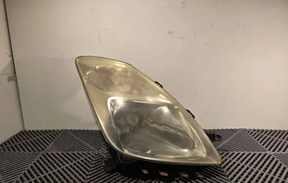 Toyota Prius (XW20) Headlight/headlamp