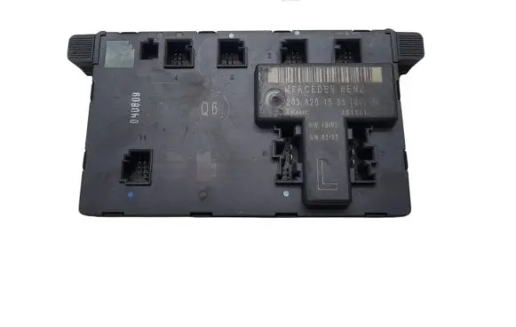 Mercedes-Benz C W203 Door control unit/module 2038201585