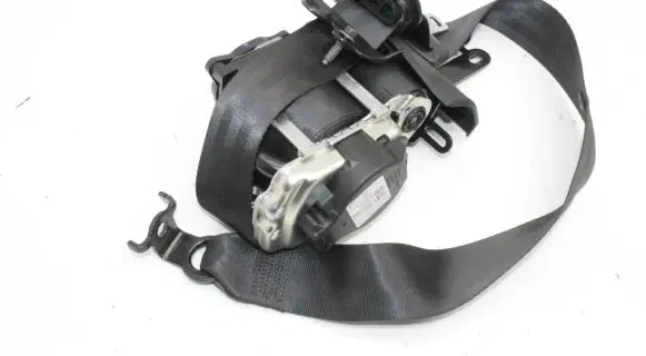 Polestar 2 Front seatbelt 31675952