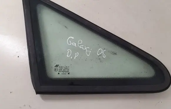 Ford Galaxy Front door vent window glass four-door 