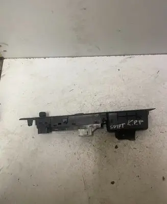 Suzuki Swift I Electric window control switch 62J10 1015T