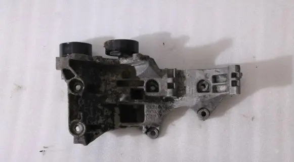 Audi A4 S4 B6 8E 8H Generator/alternator bracket 03G903143B