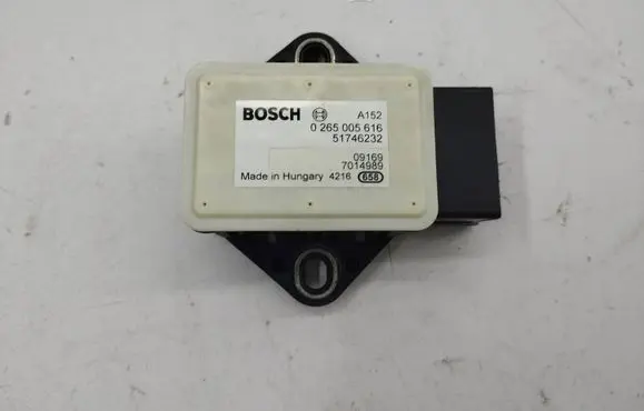 Maserati Quattroporte ESP acceleration yaw rate sensor 0265005616 51746232