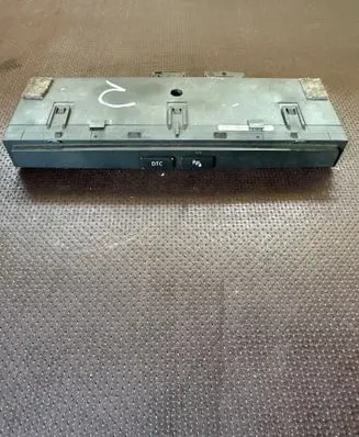 BMW 5 E60 E61 Parking (PDC) sensor switch 6952478 13589321