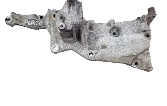 Peugeot Boxer Generator/alternator bracket 9820041180