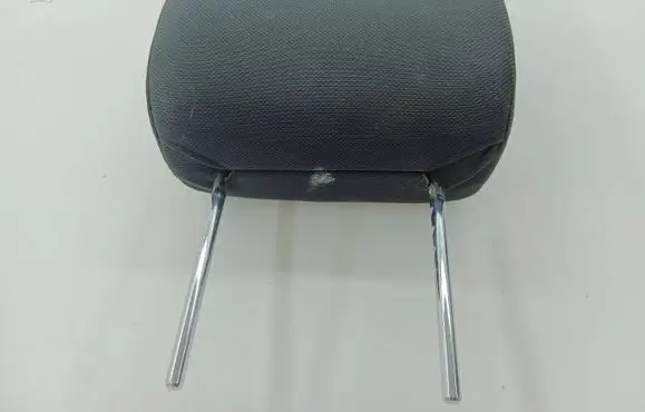 Toyota Corolla Verso AR10 Rear seat headrest 