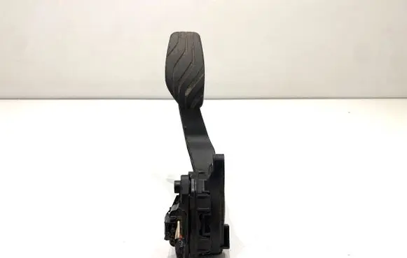 Nissan Qashqai Accelerator throttle pedal 180024BA0B