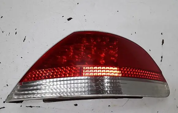 BMW 7 E65 E66 Rear/tail lights 155514