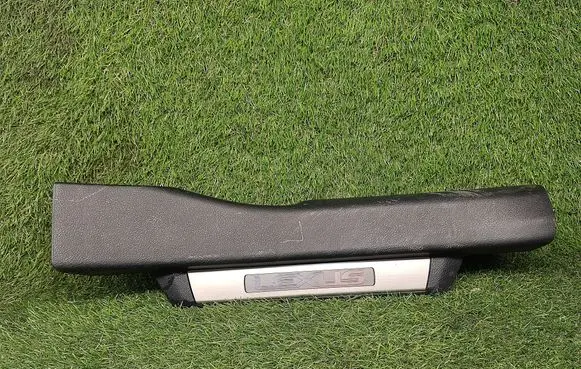 Lexus GS 250 350 300H 450H Rear sill trim cover 6793030060