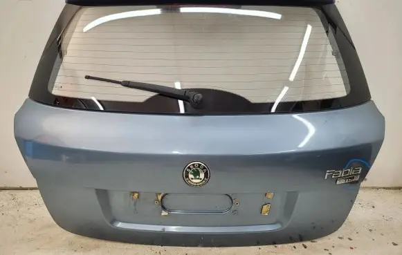 Skoda Fabia Mk2 (5J) Truck tailgate 