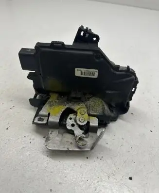 Audi A6 S6 C5 4B Front door lock 4B2837015G