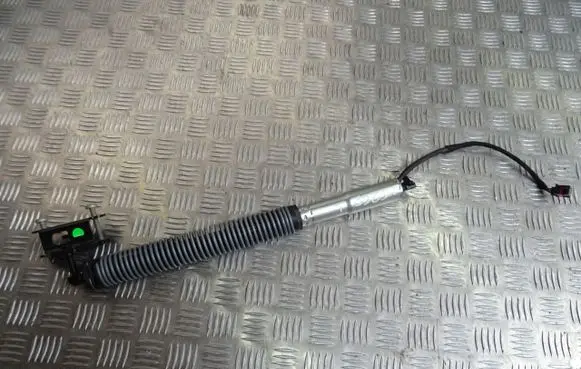 Jaguar XF X260 Shock absorber/damper mounting bracket 