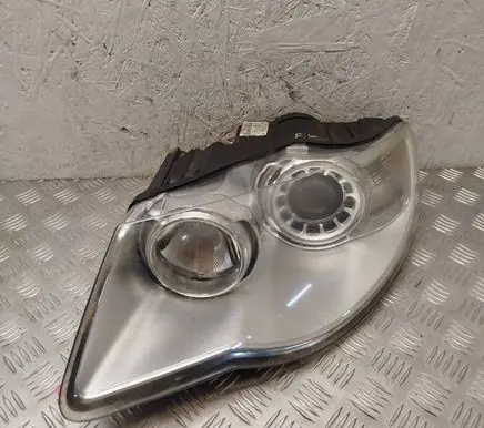 Volkswagen Touareg I Headlight/headlamp 7L6941031A