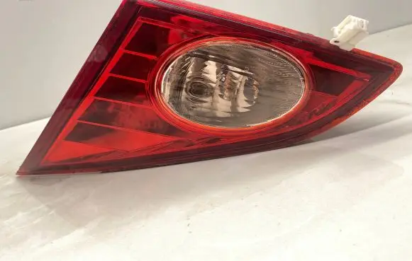 Nissan Murano Z51 Tailgate rear/tail lights E423266 D057B