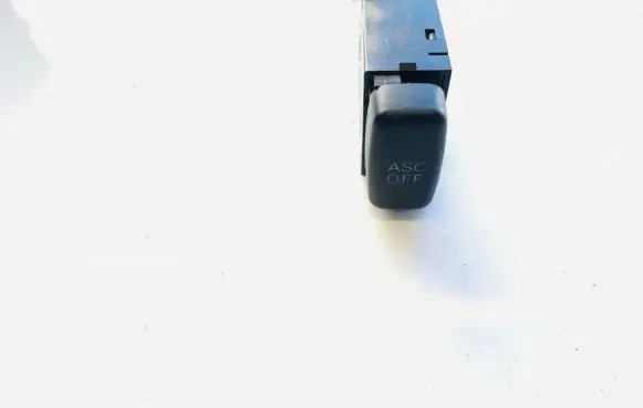 Traction control (ASR) switch
