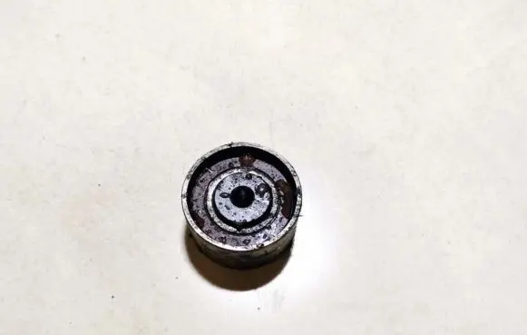 Mazda 626 Belt tensioner pulley 