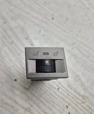 Opel Vectra C Seat heating switch 32429809 3253 13138259