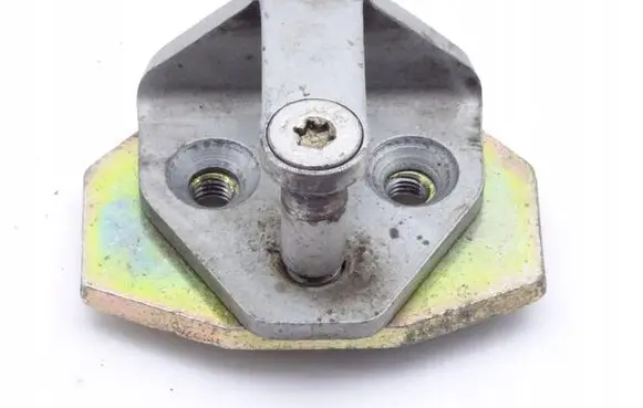 Renault Modus Front door lock loop/hook striker 