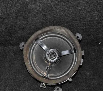 Volvo XC90 Rear door speaker 30797138