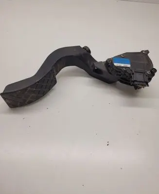 Audi A6 S6 C5 4B Accelerator throttle pedal 8D1723523N 6PV00837602