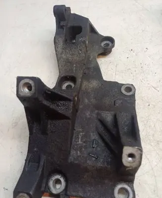 Audi A2 Generator/alternator bracket 045903143E