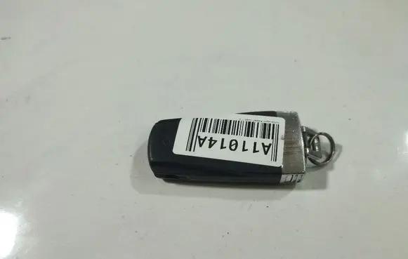 Volkswagen PASSAT B6 Ignition key/card 