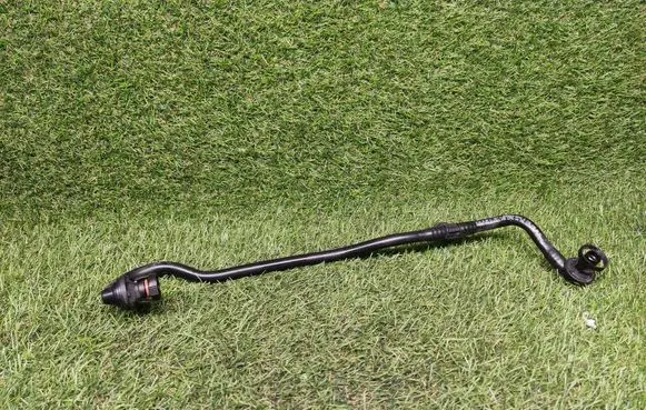 Mercedes-Benz C W204 Air intake hose/pipe A2762300056