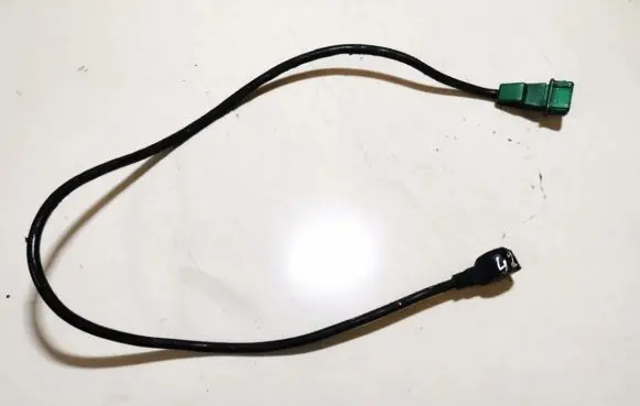 Audi A4 S4 B5 8D Detonation knock sensor 054905377h 5wm1511