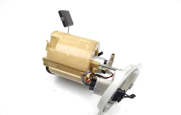 Mercedes-Benz E AMG W212 In-tank fuel pump A2124700194