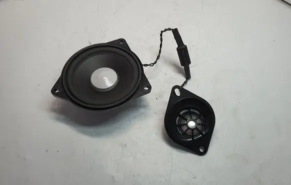 BMW 7 G11 G12 Parcel shelf speaker 9226358 65139226358 9368383