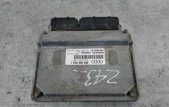 Audi A3 S3 8L Engine control unit/module ECU 06A906033J