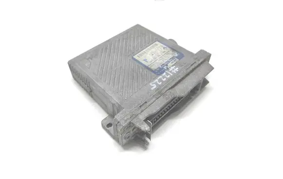 Renault Scenic I Engine control unit/module R04080005F 7700868189