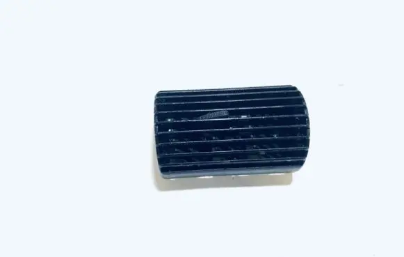 Opel Astra F Dash center air vent grill at316912f1b at31-6912f1b