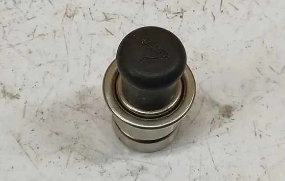 Mazda Premacy Cigarette lighter 