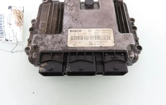 Nissan Primera Engine control unit/module 23710AW319 0281011646 8200305678