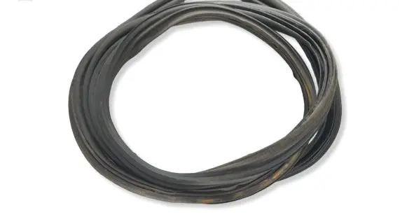 Opel Astra H Seal rubber (tailgate) 24463833