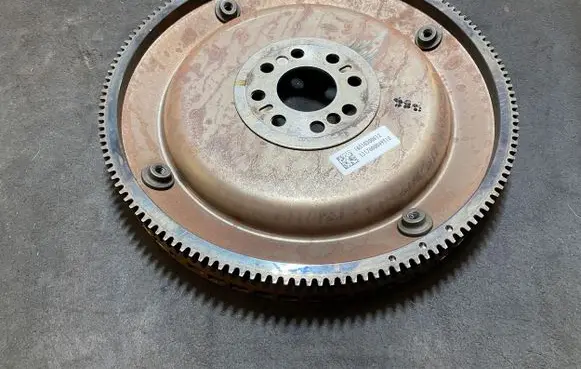 Mercedes-Benz CLS C218 X218 Flywheel 6510300812