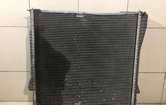 BMW X5 E53 Coolant radiator 1439103 1710224872410 73888