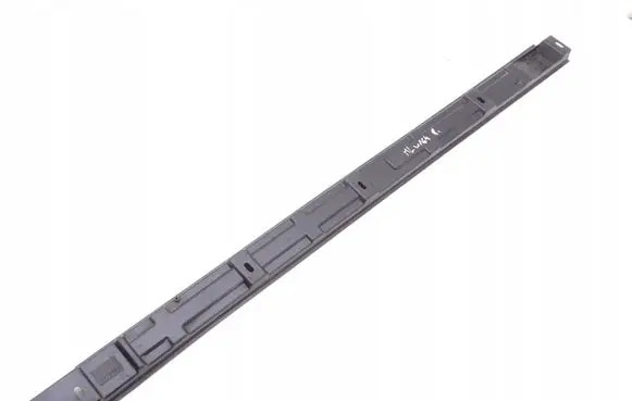 Mercedes-Benz ML W164 Front sill (body part) A1646981030