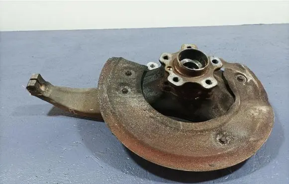 BMW 7 G11 G12 Front wheel hub spindle knuckle