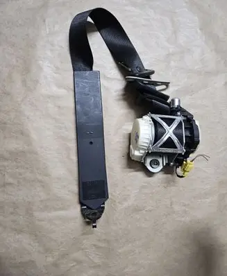 Mercedes-Benz GL X164 Third row seat belt A1648602185 1648602185
