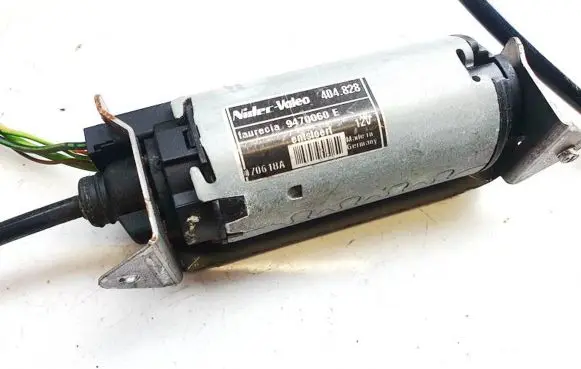 Peugeot 607 Seat adjustment motor 404828 9470060e