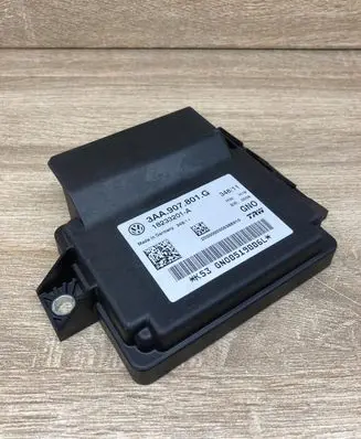 Volkswagen PASSAT B6 Hand brake control module 3AA907801G 18233201A
