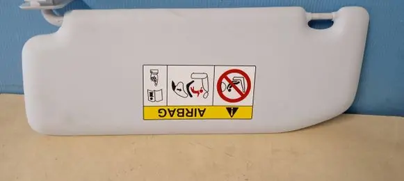 Peugeot 2008 I Sun visor