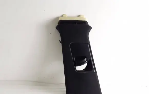 Porsche Macan (95B) (B) pillar trim (top) 95B867293