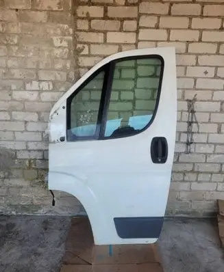 Fiat Ducato Front door