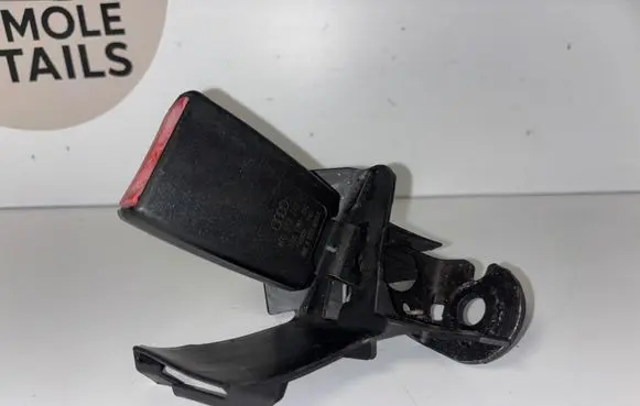Audi A6 S6 C6 4F Rear seatbelt buckle 4F0857740
