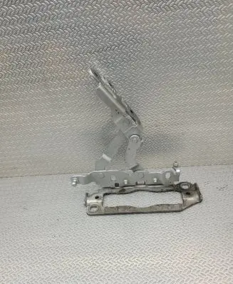 Mercedes-Benz CLS C218 X218 Engine bonnet/hood hinges A2048800728
