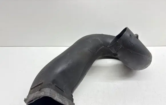 Toyota Verso Air intake duct part 177520R010