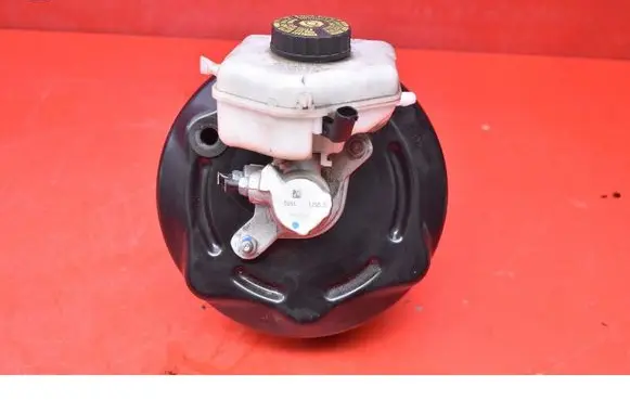 BMW Z4 E89 Brake booster 6798422